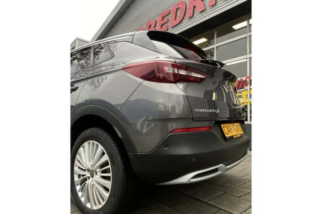 Opel Grandland (2018) thumbnail 24