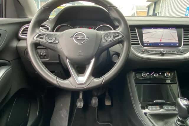 Opel Grandland (2018) thumbnail 37