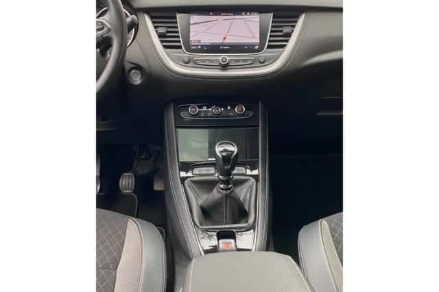 Opel Grandland (2018) thumbnail 44