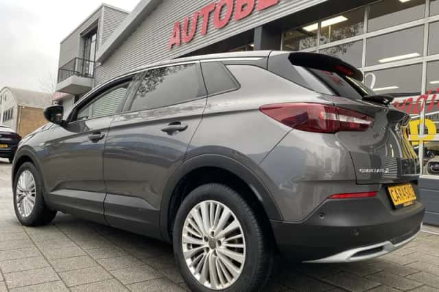 Opel Grandland (2018) thumbnail 7