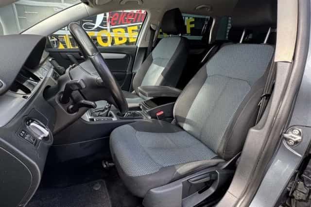 Volkswagen Passat (2013) thumbnail 24