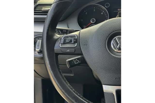 Volkswagen Passat (2013) thumbnail 30