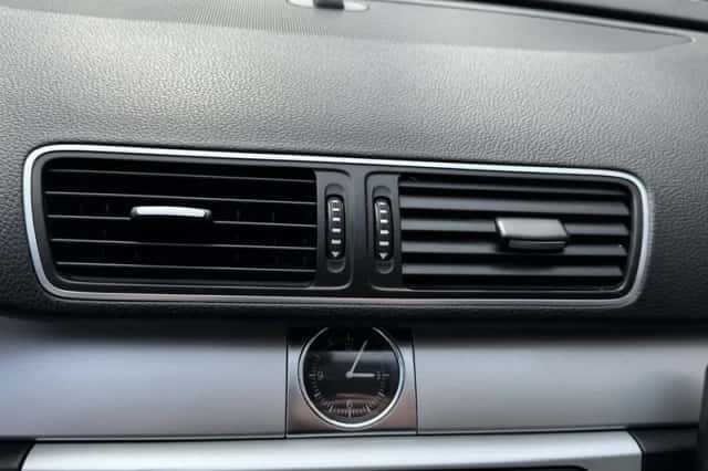 Volkswagen Passat (2013) thumbnail 34
