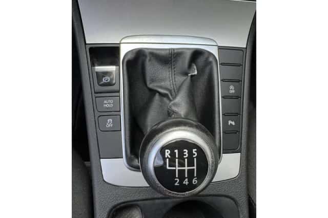 Volkswagen Passat (2013) thumbnail 36