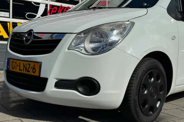 Opel Agila (2010) thumbnail 12