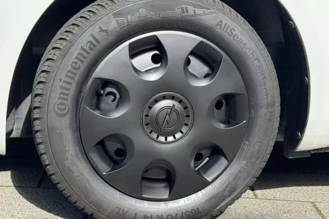 Opel Agila (2010) thumbnail 17
