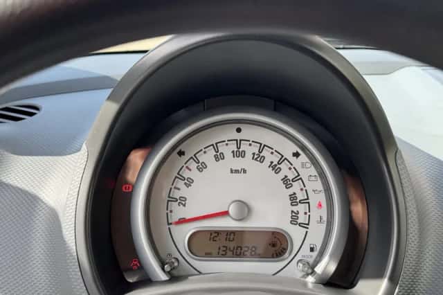 Opel Agila (2010) thumbnail 3