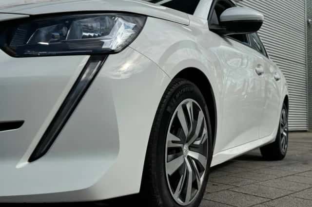 Peugeot 208 (2019) thumbnail 16