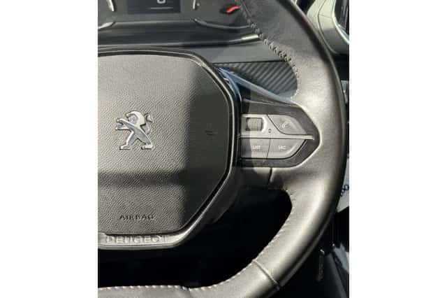 Peugeot 208 (2019) thumbnail 32