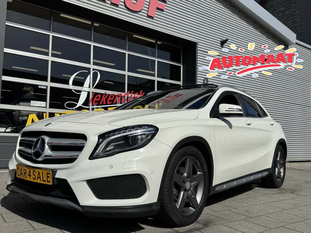 Mercedes-Benz GLA (2017) — foto 1
