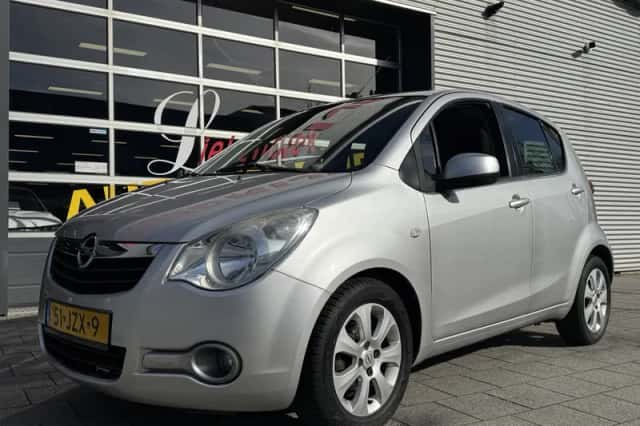 Opel Agila (2009) thumbnail 1