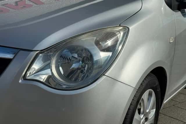 Opel Agila (2009) thumbnail 15