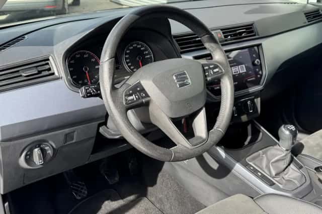 SEAT Arona (2020) thumbnail 2