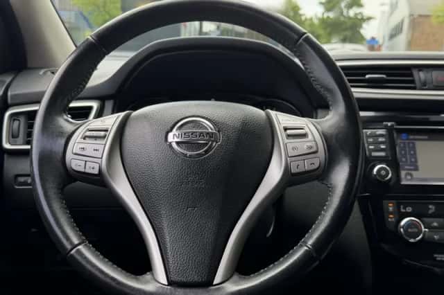 Nissan Qashqai (2017) thumbnail 30