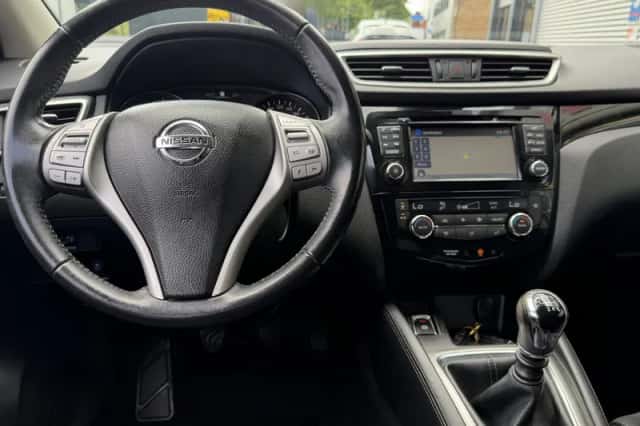 Nissan Qashqai (2017) thumbnail 33