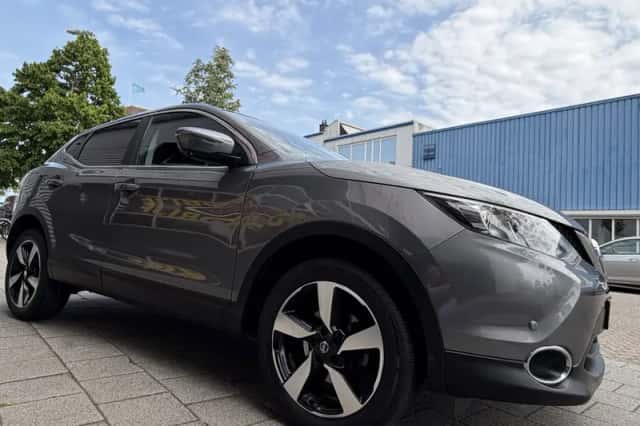 Nissan Qashqai (2017) thumbnail 9