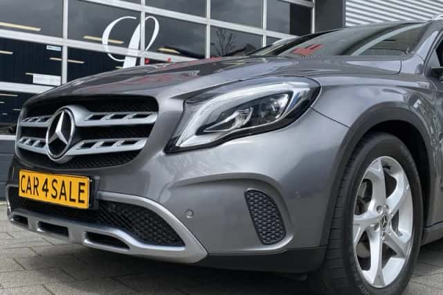 Mercedes-Benz GLA (2017) thumbnail 13