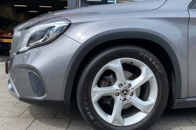 Mercedes-Benz GLA (2017) thumbnail 18