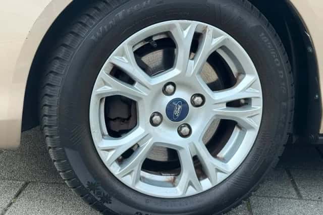 Ford B-Max (2017) thumbnail 17