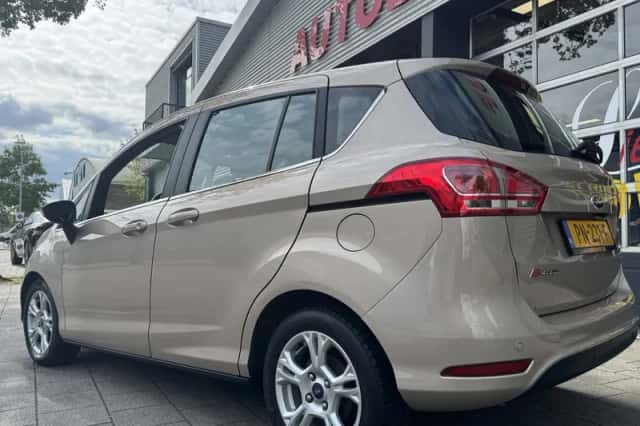 Ford B-Max (2017) thumbnail 7