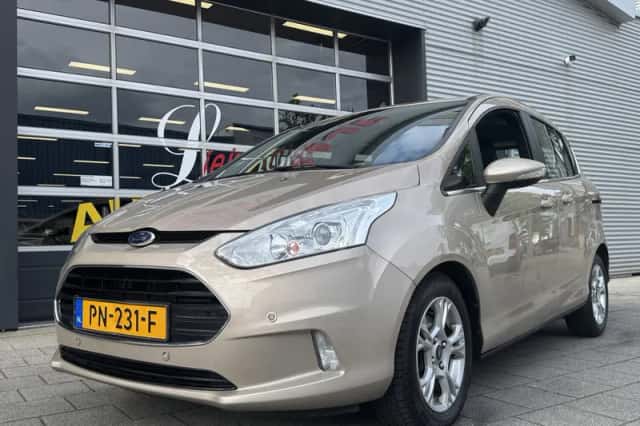 Ford B-Max (2017) thumbnail 6
