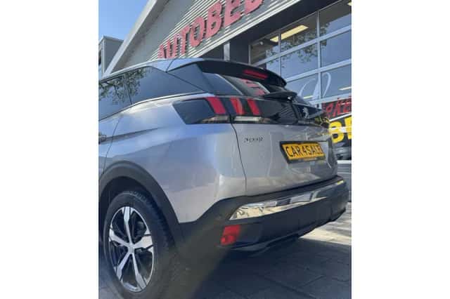 Peugeot 3008 (2020) thumbnail 21