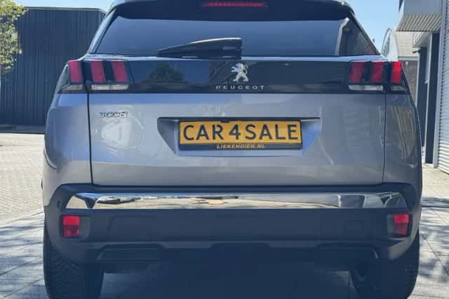 Peugeot 3008 (2020) thumbnail 9