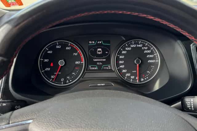 SEAT Leon (2019) thumbnail 3
