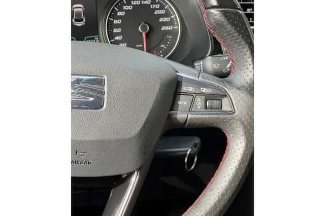 SEAT Leon (2019) thumbnail 31