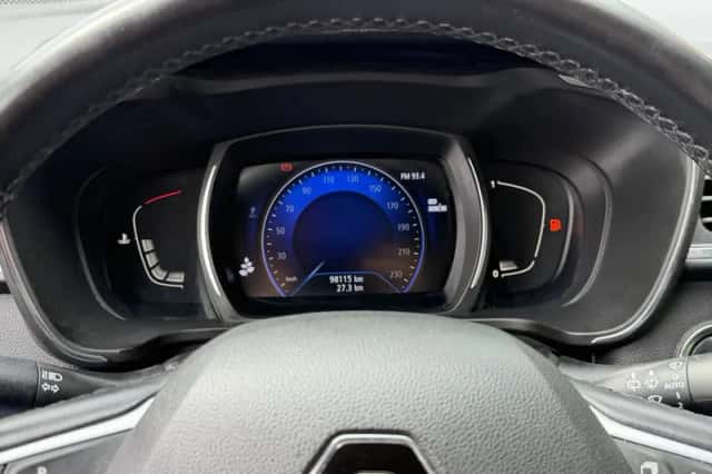 Renault Kadjar (2018) thumbnail 3