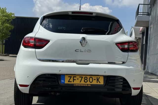 Renault Clio (2019) thumbnail 8