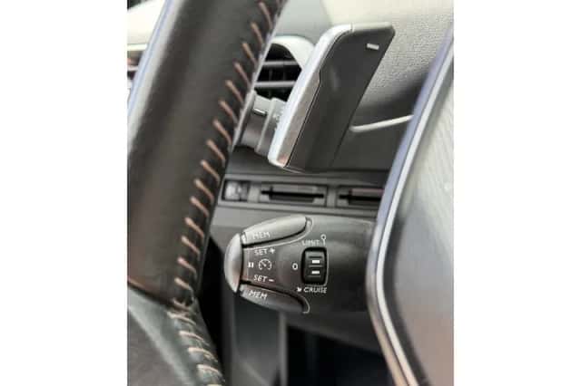 Peugeot 3008 (2020) thumbnail 40