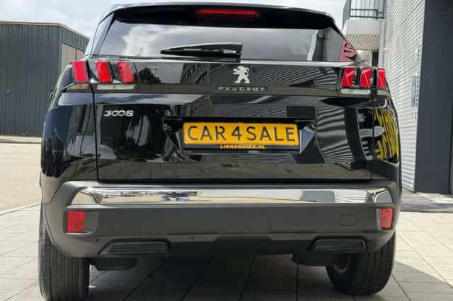 Peugeot 3008 (2020) thumbnail 9
