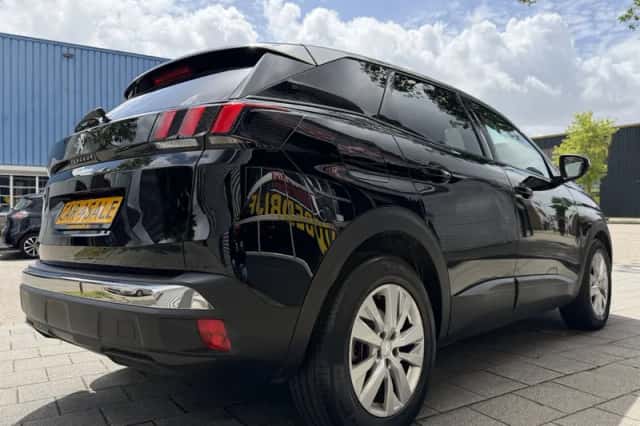 Peugeot 3008 (2020) thumbnail 10