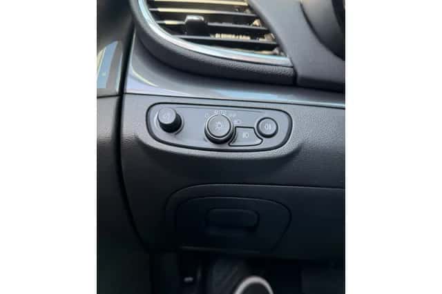 Opel Mokka (2019) thumbnail 43