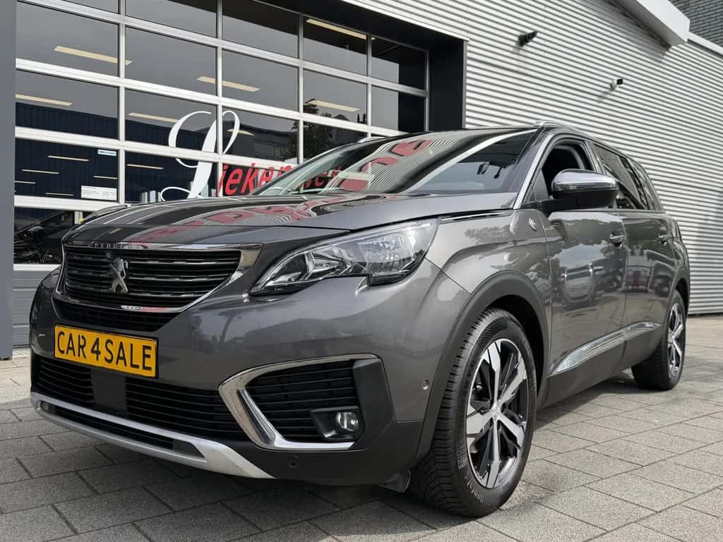 Peugeot 5008 (2020) — foto 1