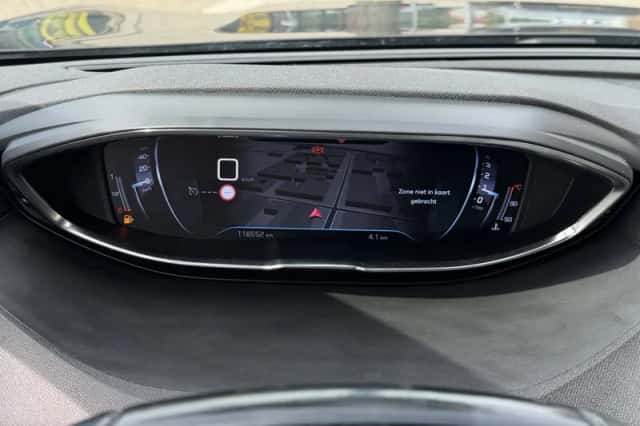 Peugeot 5008 (2020) thumbnail 41
