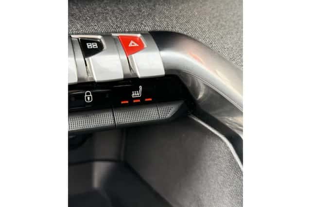 Peugeot 5008 (2020) thumbnail 43