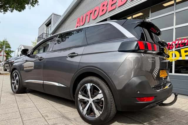 Peugeot 5008 (2020) thumbnail 7