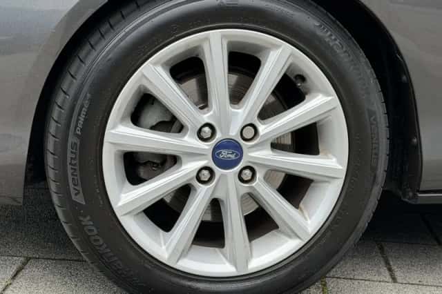 Ford B-Max (2016) thumbnail 18
