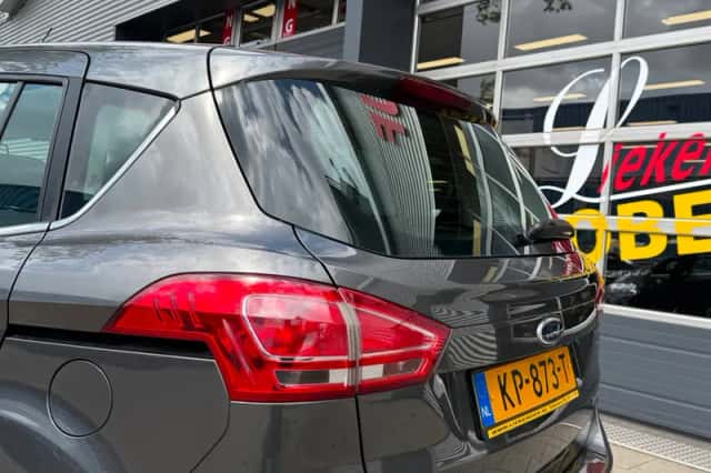 Ford B-Max (2016) thumbnail 21