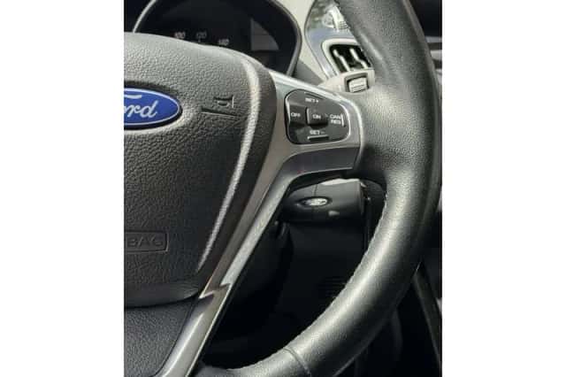 Ford B-Max (2016) thumbnail 33