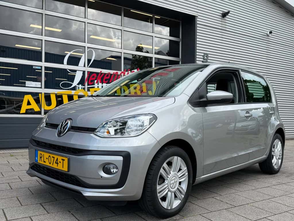 Volkswagen Up! (2018) — foto 1