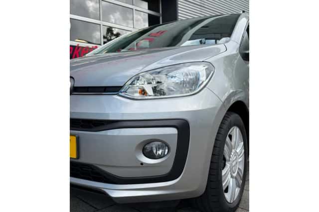 Volkswagen Up! (2018) thumbnail 14