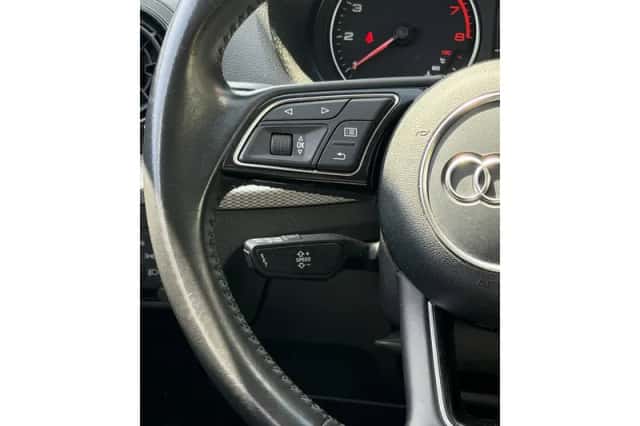 Audi Q2 (2017) thumbnail 30