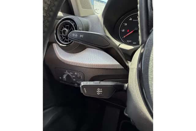 Audi Q2 (2017) thumbnail 43