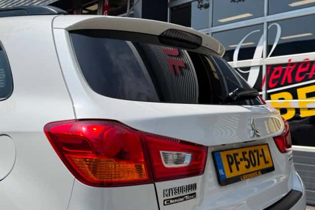 Mitsubishi ASX (2015) thumbnail 20