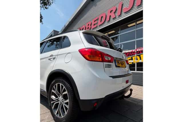 Mitsubishi ASX (2015) thumbnail 21