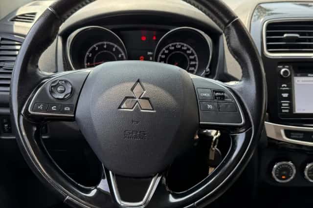 Mitsubishi ASX (2015) thumbnail 30