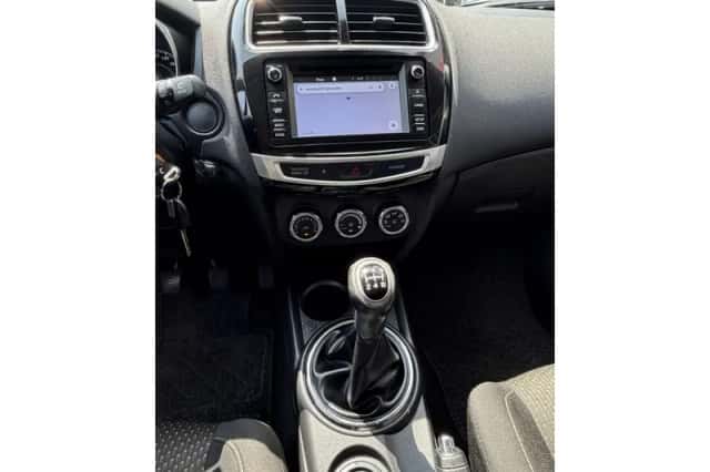 Mitsubishi ASX (2015) thumbnail 34